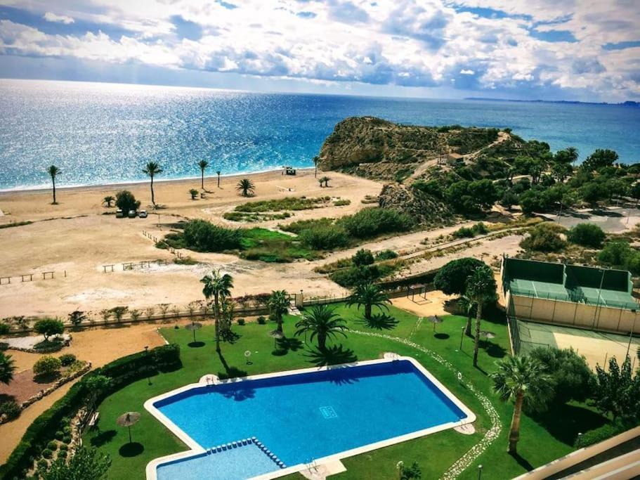 Top-Floor Beachfront Apartment With Parking, Pool, & Spacious Sea-View Balcony Вильяхойоса Экстерьер фото
